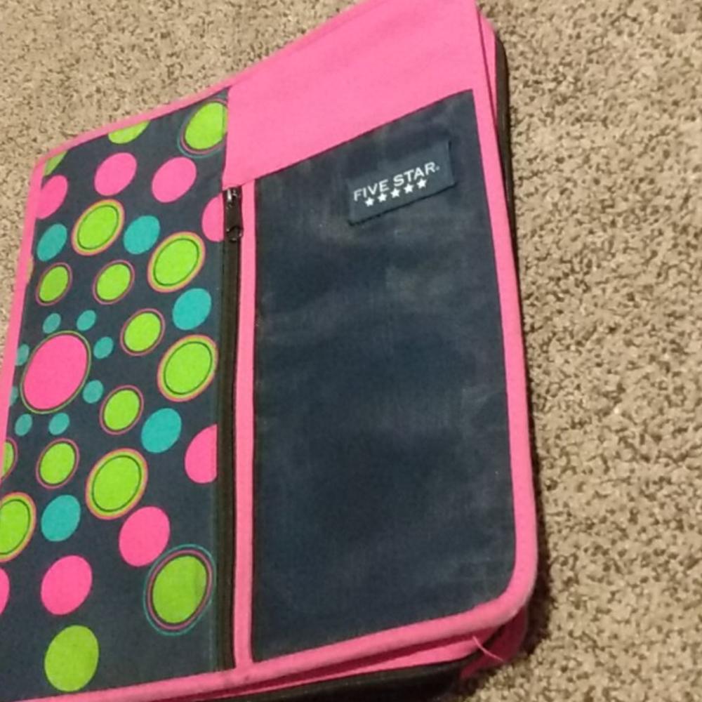 Pink five star binder - Picture 3 of 7